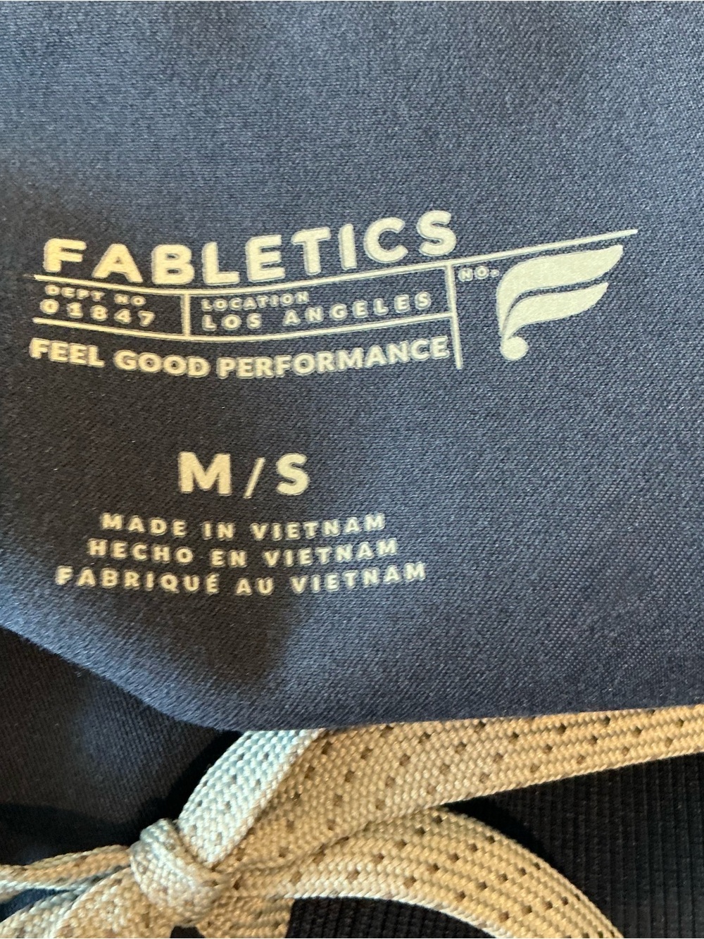 Fabletics Navy Jogger Scrub Pants Size M Short - Picture 3 of 7